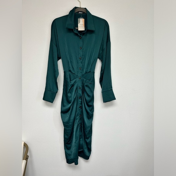 NWT Green Satin Silk Long Sleeve V-Neck Ruched Midi Shirt Dress Size L Large​ - Picture 6 of 10